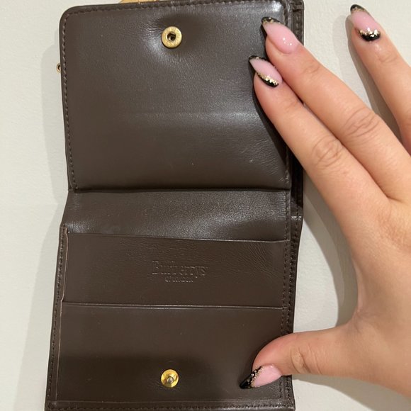 Burberry Nova Check Monogram Kiss Lock Wallet - Picture 2 of 10